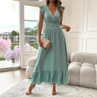 Jessica | Zeitloses und vielseitiges Maxikleid mit V-Ausschnitt und Rüschen