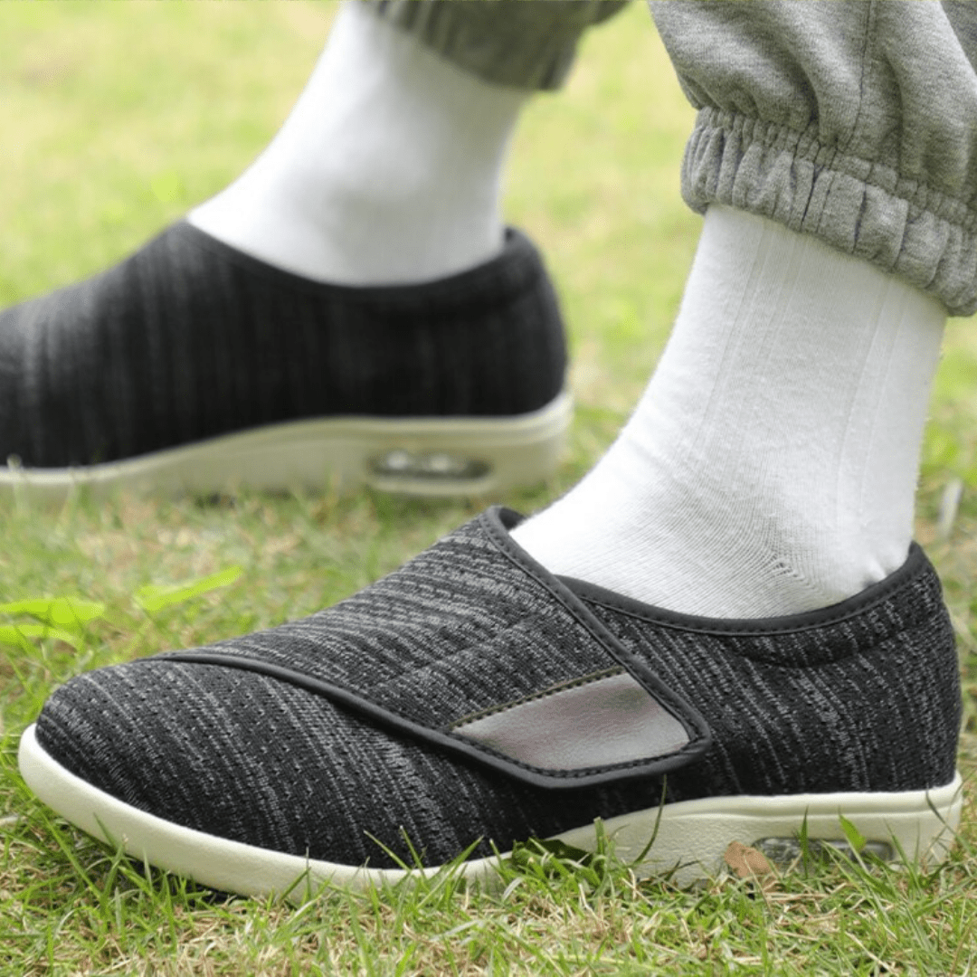 Sebastian | Comfortable Orthopedic Men's Diabetic Shoes 1