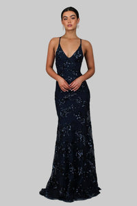 Valeria | Stylish and Timeless V-Neck Maxi Dress