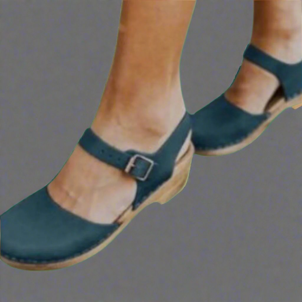 Sophie | Vintage Platform Closed Toe Comfort Clogs 2
