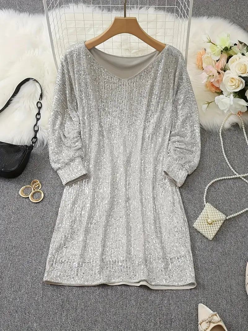 Victoria | Contrast Sequin Slim Fit Homecoming Dress 4