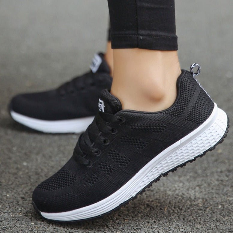Amelia | Breathable And Supportive Orthopedic Lace Up Sneakers