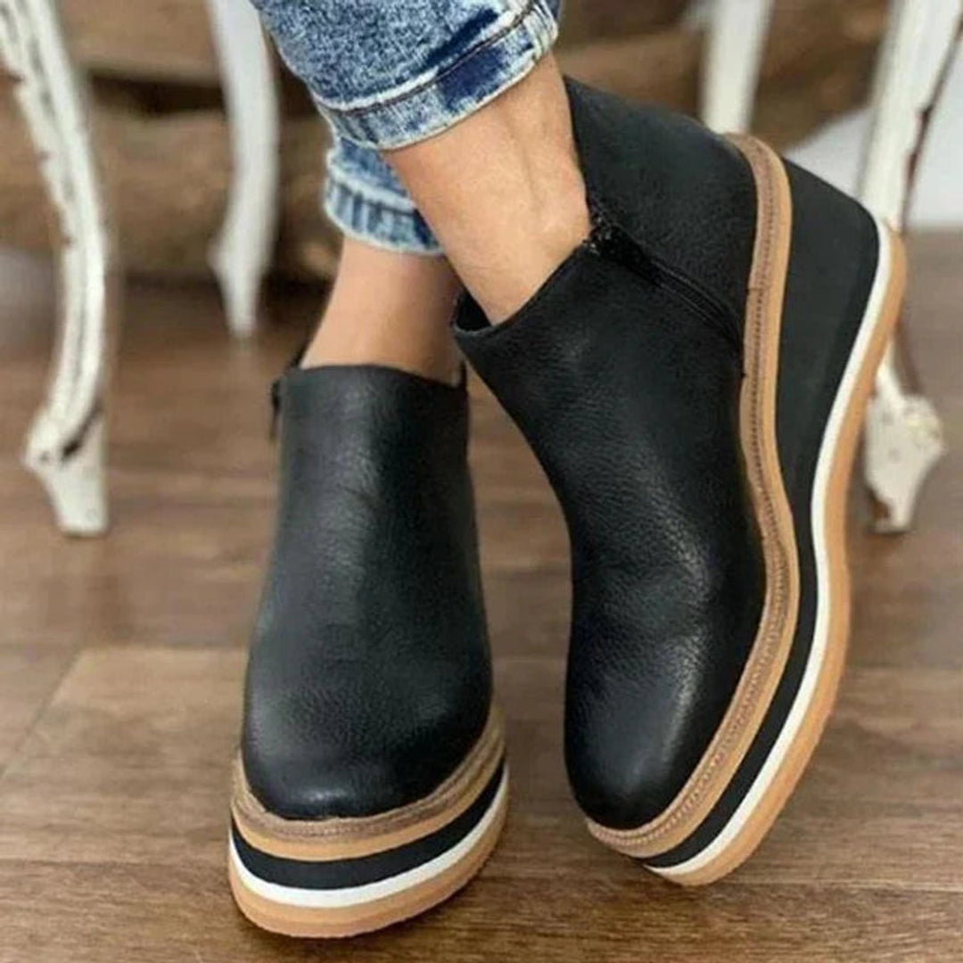Zara | Bequeme Ankle Boots mit retro-inspiriertem Keilabsatz und Plateau