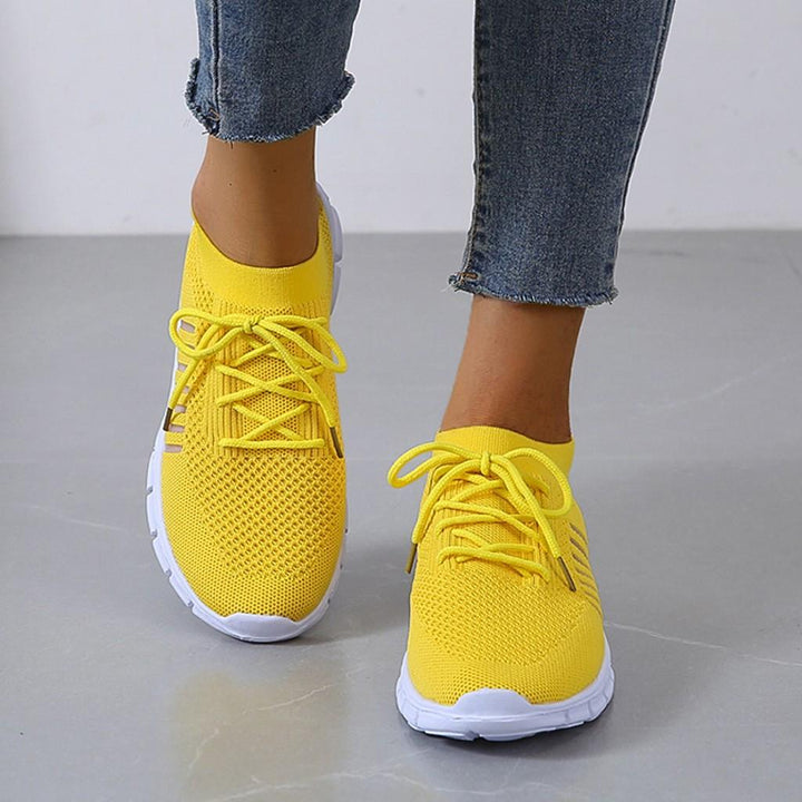 Luna | Lightweight And Breathable Orthopedic Flyknit Sneakers