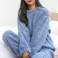 Alice | Cozy And Warm Fleece Pajama Set