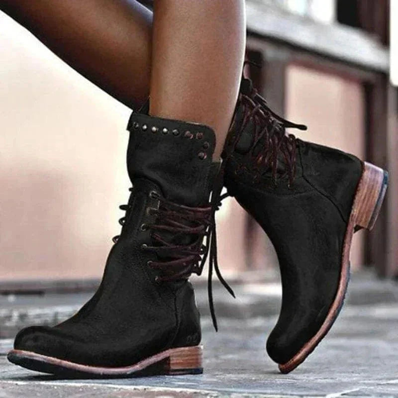 Sophia | Stivaletti western chic e versatili
