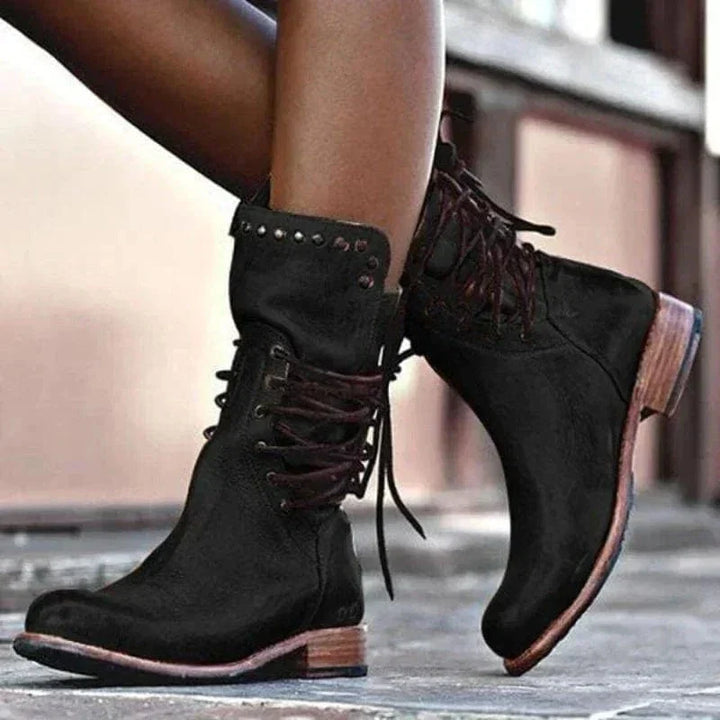 Sophia | Stivaletti western chic e versatili