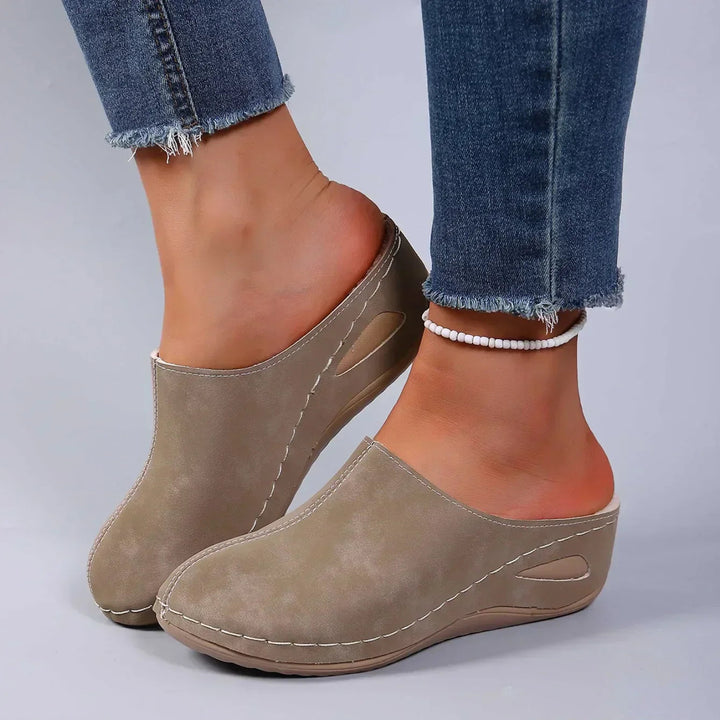 Rosie | Orthopedic House Slippers – Comfortable Slip-On Style