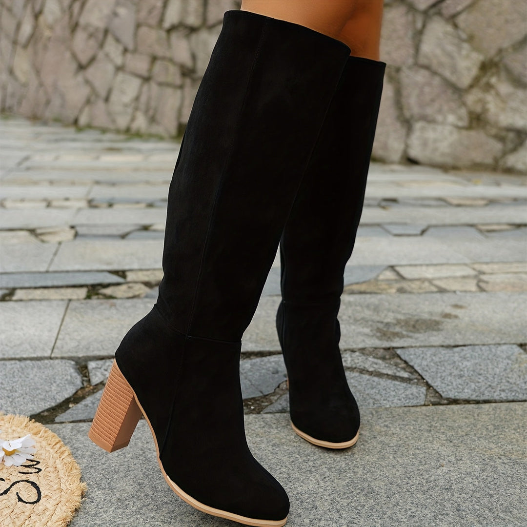 Valentina | Cowboystiefel in Wildlederoptik mit weitem, knielangem Schaft