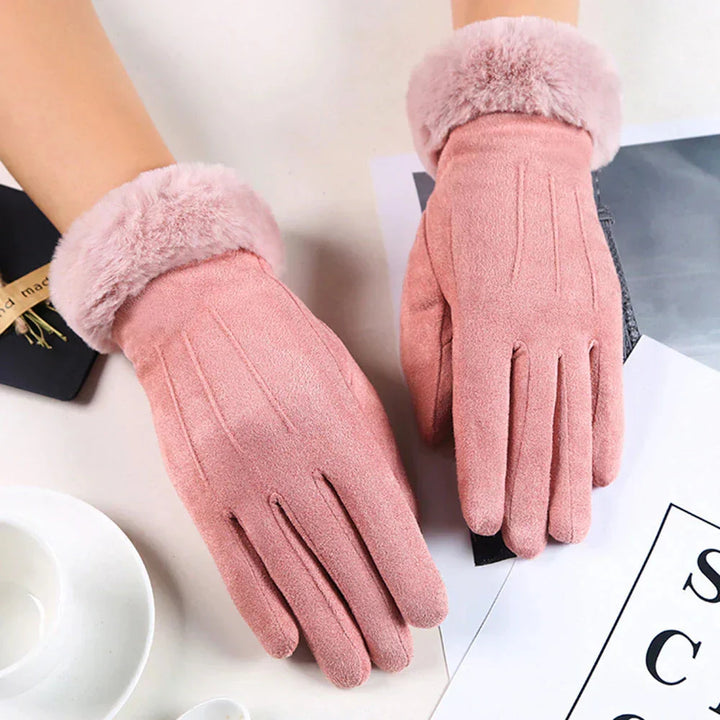 Wolff | Suede Gloves – Chic Winter Style for Women