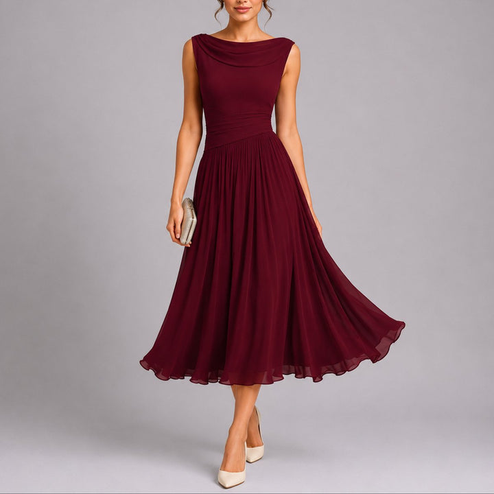 Luna | Stylish And Comfortable Fall Wedding Pleated Midi Dress