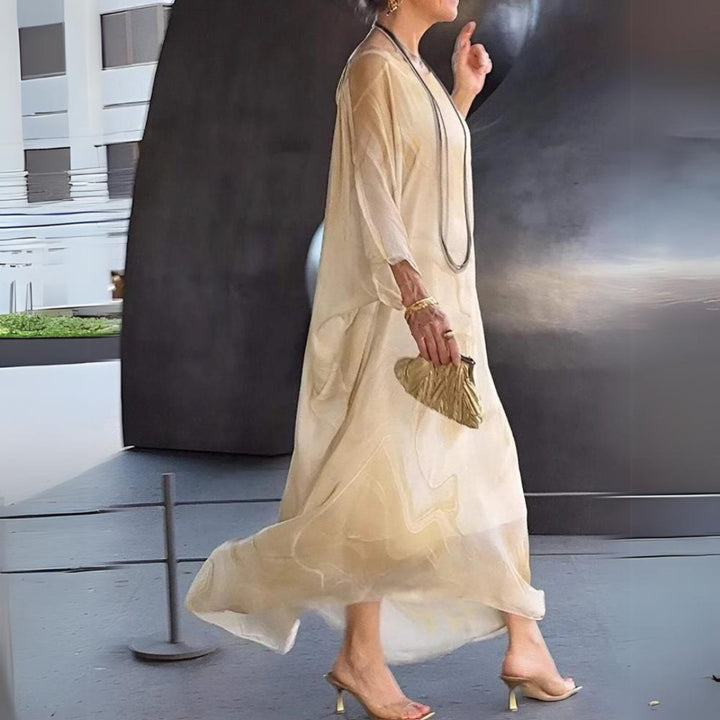Sofia | Comfortable and Flowing Long Sleeved Maxi Dress