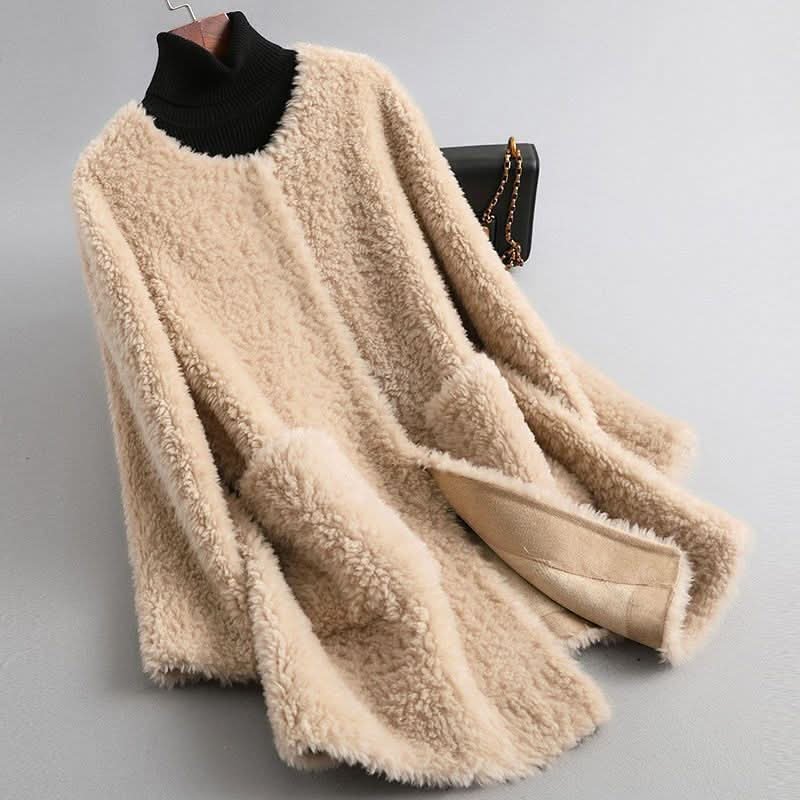 Hollmere | Shearling Coat – Luxurious Fluid Silhouette