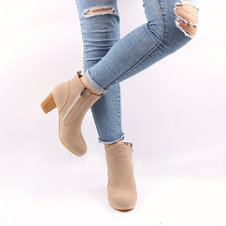 Isla | Vielseitige Ankle Boots in Velourslederoptik mit Blockabsatz