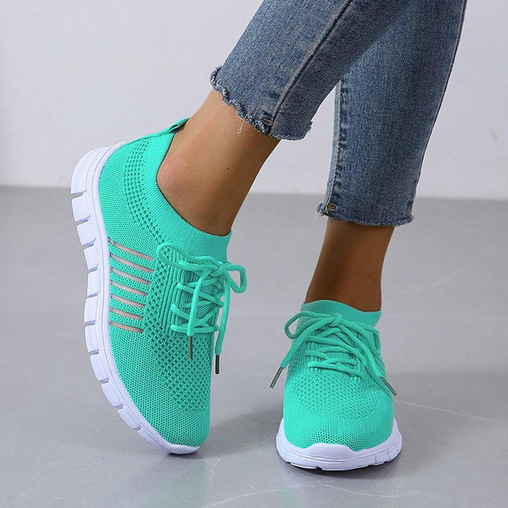 Luna | Lightweight And Breathable Orthopedic Flyknit Sneakers