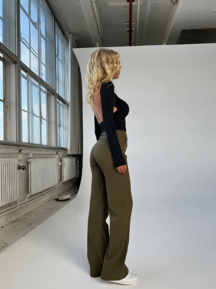 Chloe | Sophisticated And Relaxed Wide Leg Pants