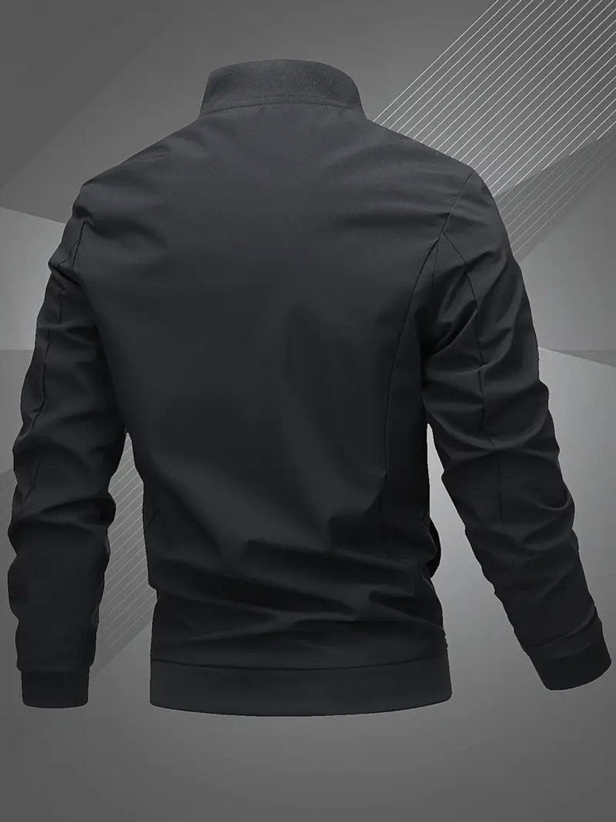 Oliver | Modern And Casual Athletic Bomber Jacket