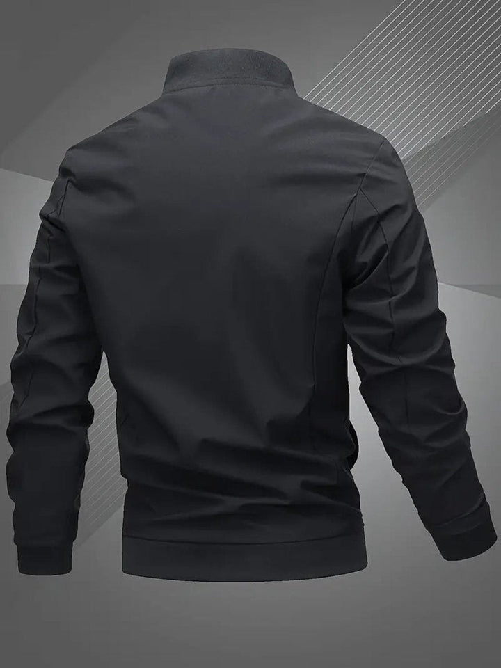 Oliver | Modern And Casual Athletic Bomber Jacket