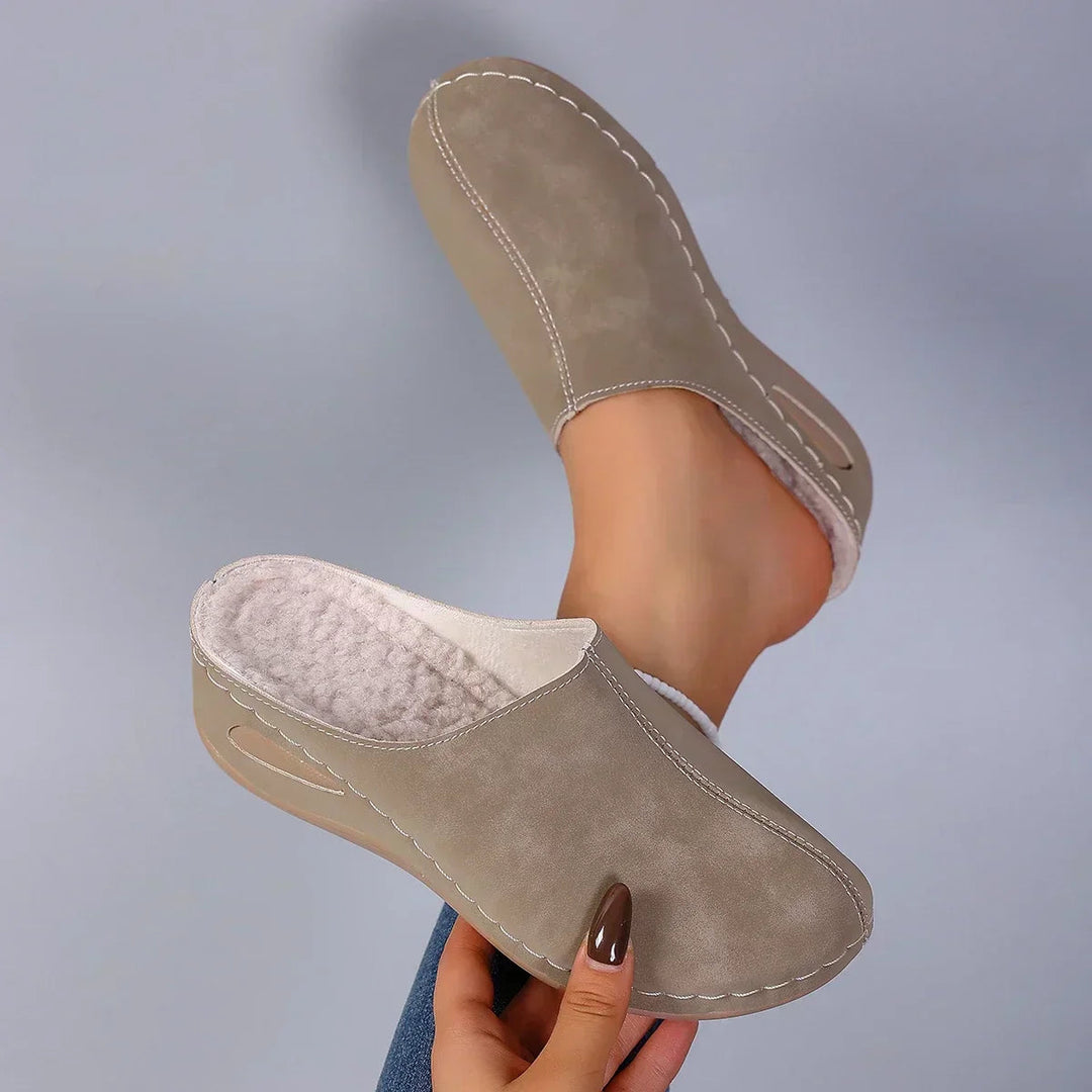 Rosie | Orthopedic House Slippers – Comfortable Slip-On Style