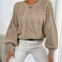 Alessia | Maglione da donna senza tempo e femminile, lavorato a trecce