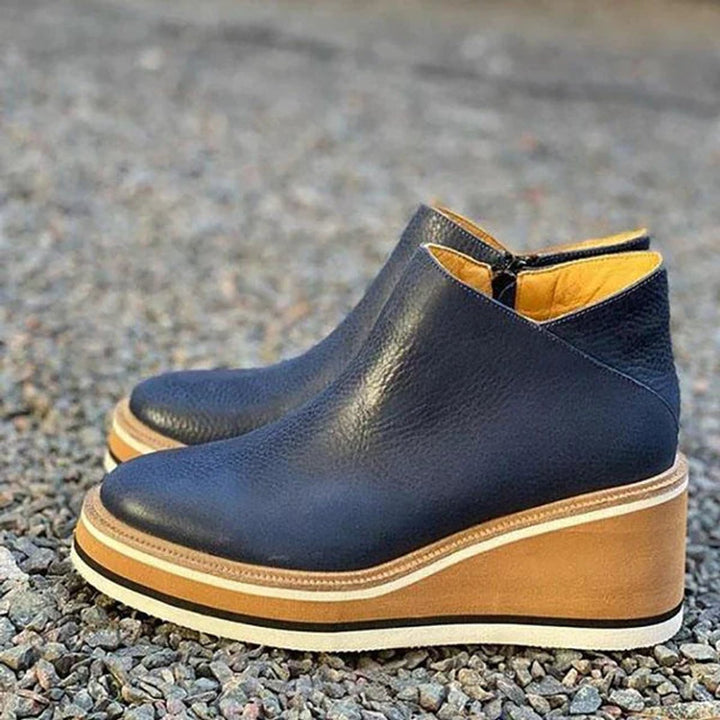 Zara | Bequeme Ankle Boots mit retro-inspiriertem Keilabsatz und Plateau