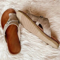 Nora | Comfortable and Timeless Orthopedic Sandal